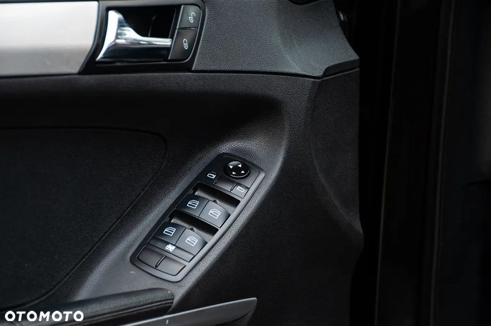 Mercedes-Benz ML 280 CDI 4-Matic - 22