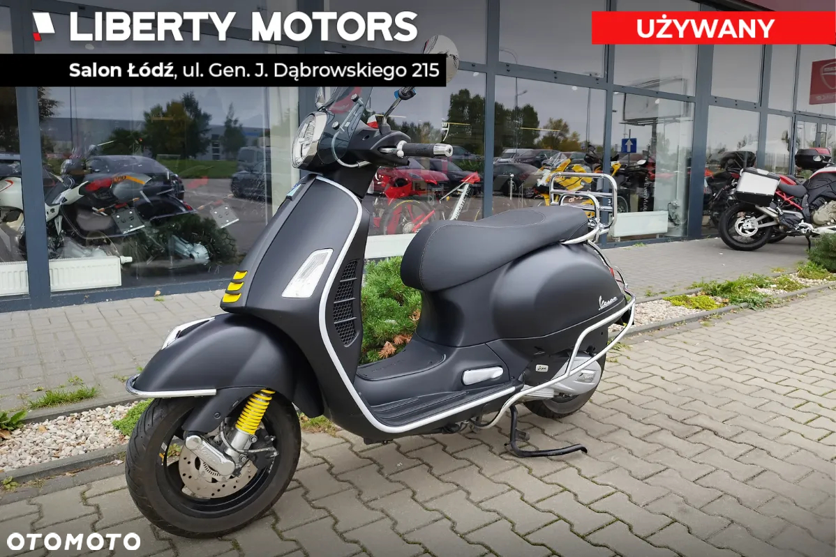 Vespa GTS - 10