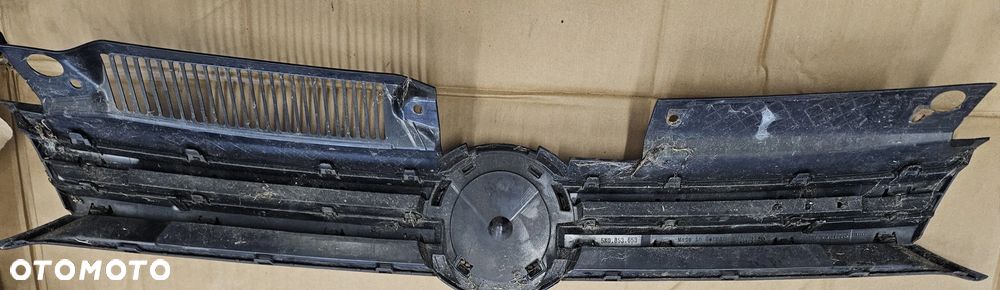 VW Golf VI 6 grill atrapa 5K0 - 3