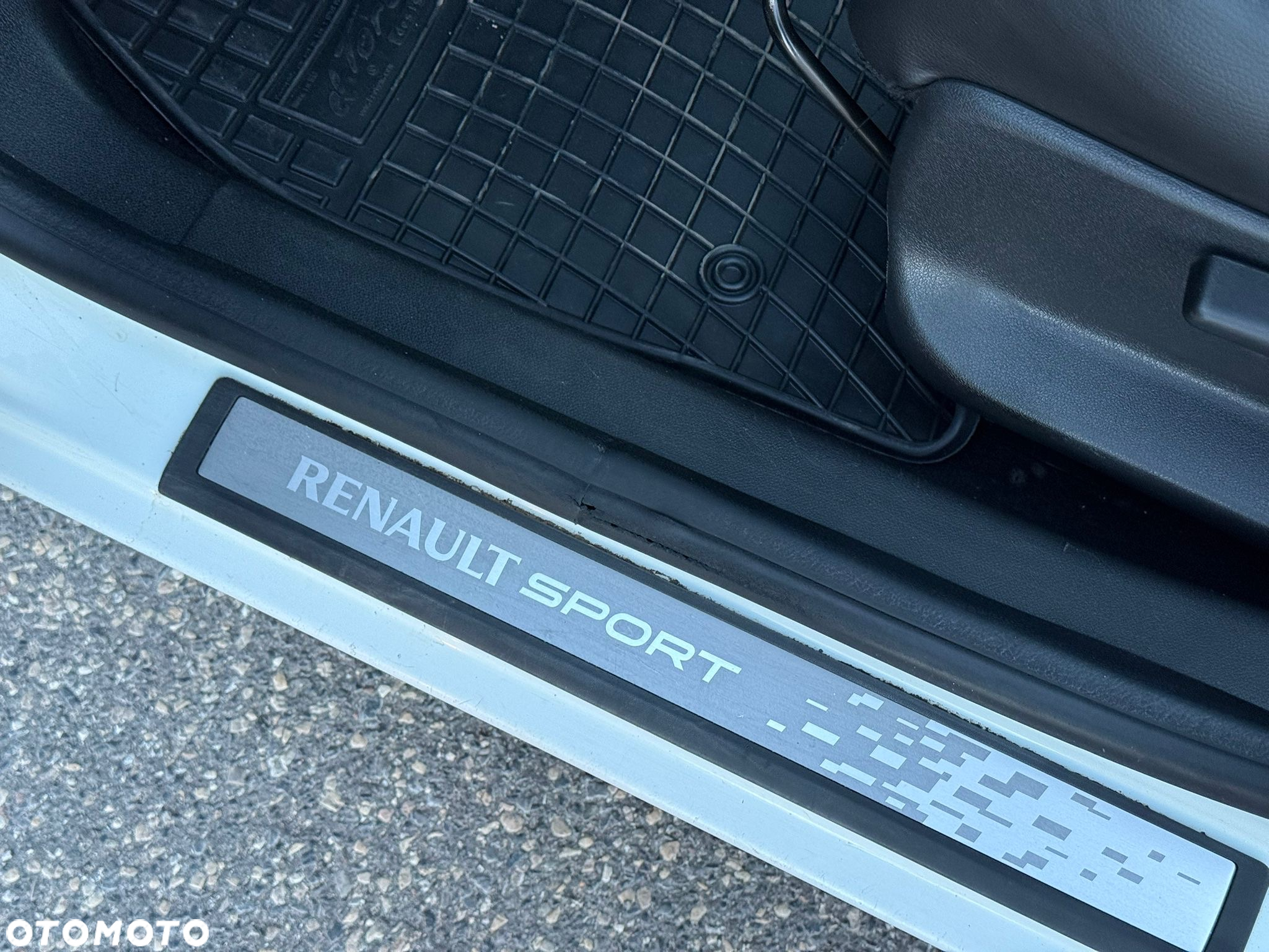 Renault Megane Grandtour TCe 180 GT - 33