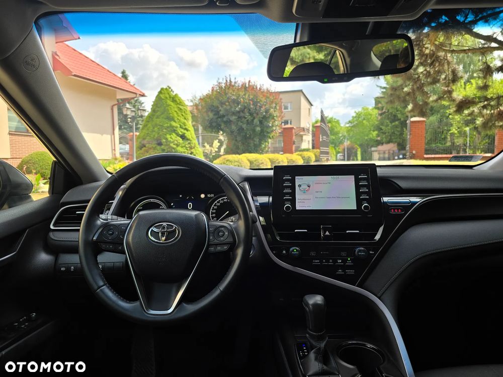 Toyota Camry 2.5 Hybrid Comfort CVT - 17
