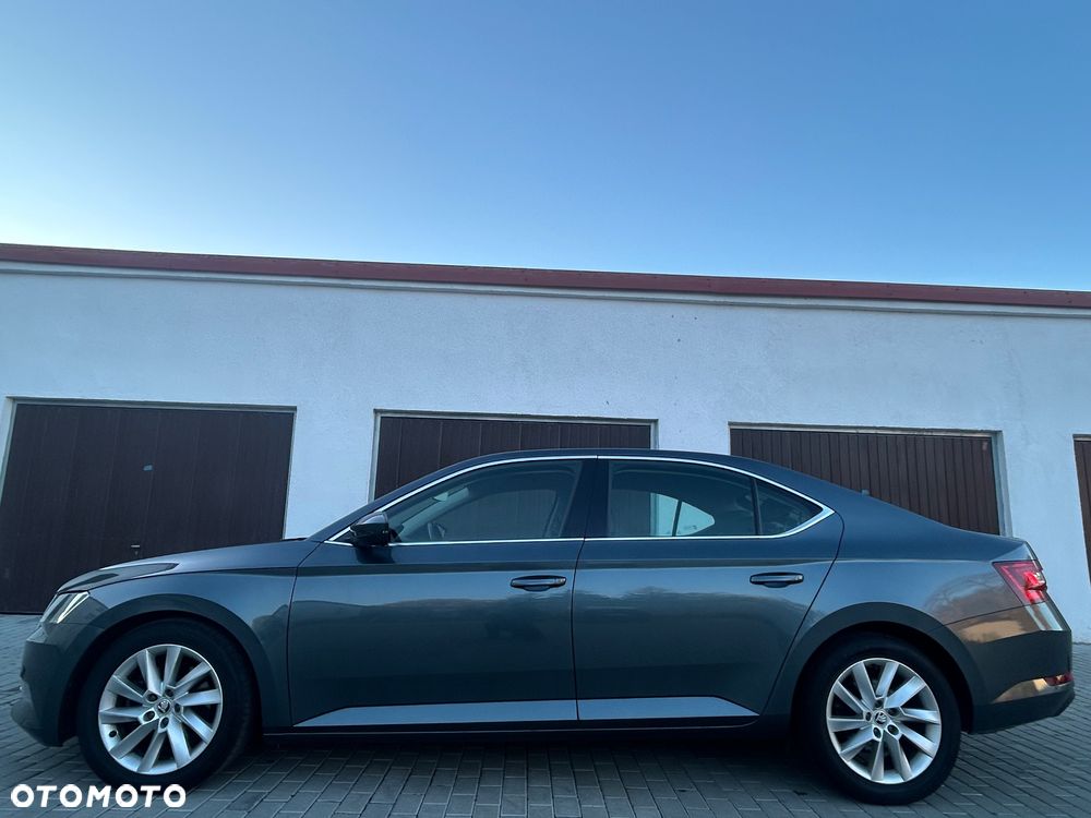 Skoda Superb 1.8 TSI Ambition DSG - 21