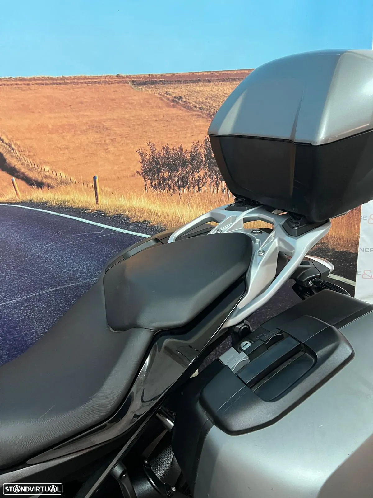 BMW S 1000 XR Triple Black - 11