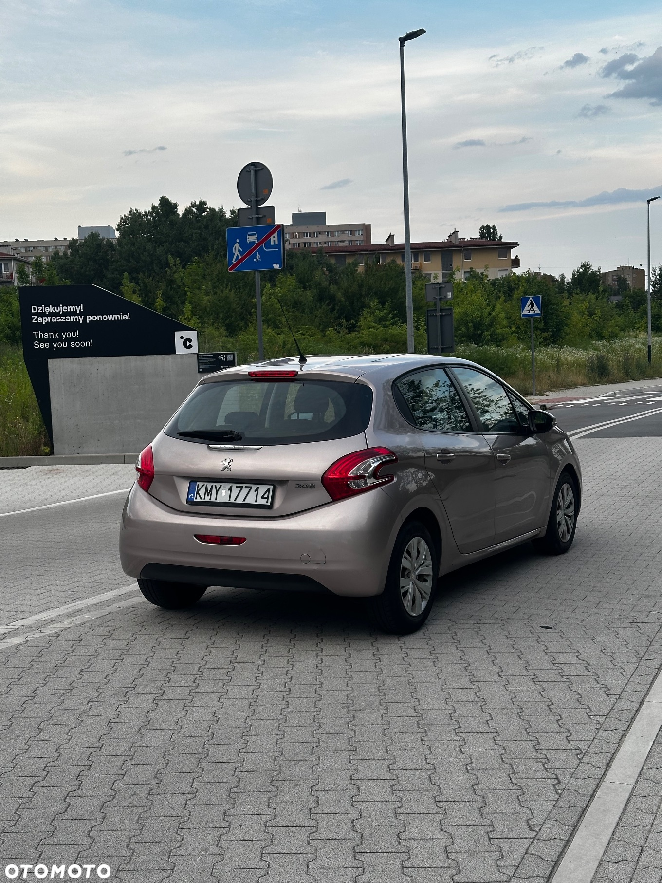 Peugeot 208 1.2 PureTech Active - 7