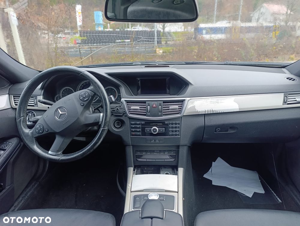 Mercedes-Benz Klasa E 63 AMG S 4Matic AMG Speedshift MCT - 9