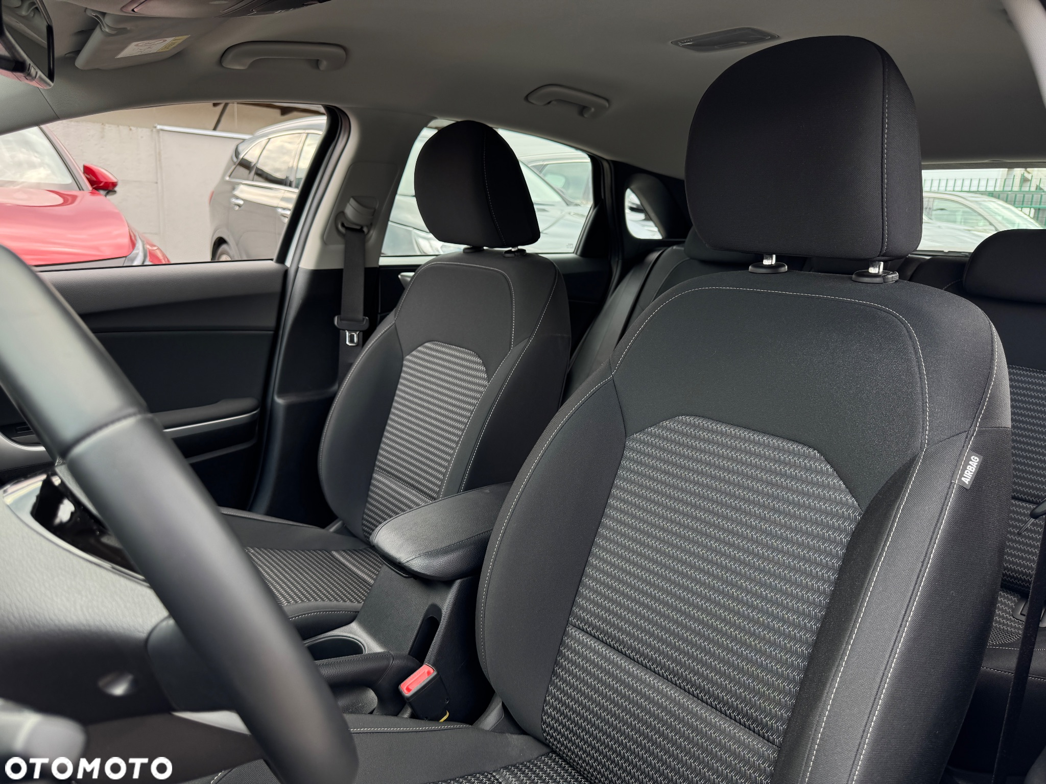 Kia Ceed 1.5 T-GDI M - 11