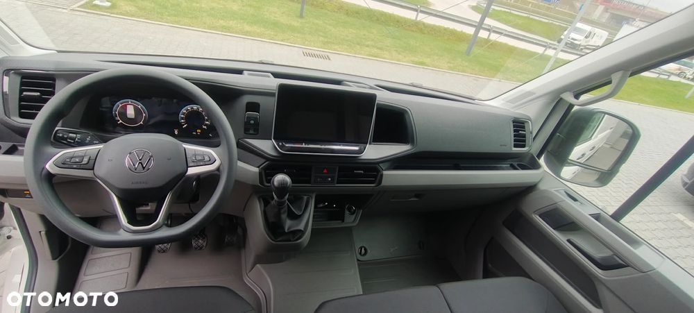 Volkswagen Crafter 35 Furgon Długi - 10