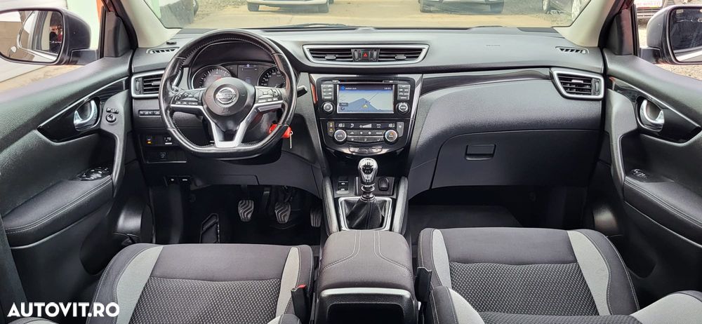 Nissan Qashqai - 35
