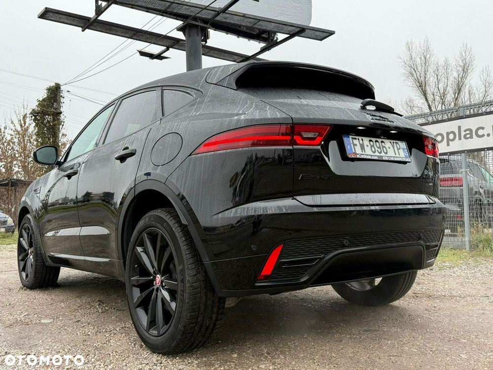 Jaguar E-Pace - 25