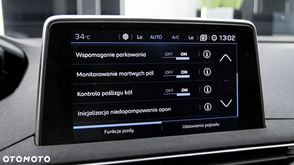 Peugeot 5008 1.5 BlueHDi Allure S&S EAT8 - 34