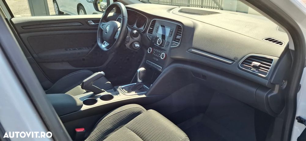 Renault Megane BLUE dCi 115 EDC Techno - 16
