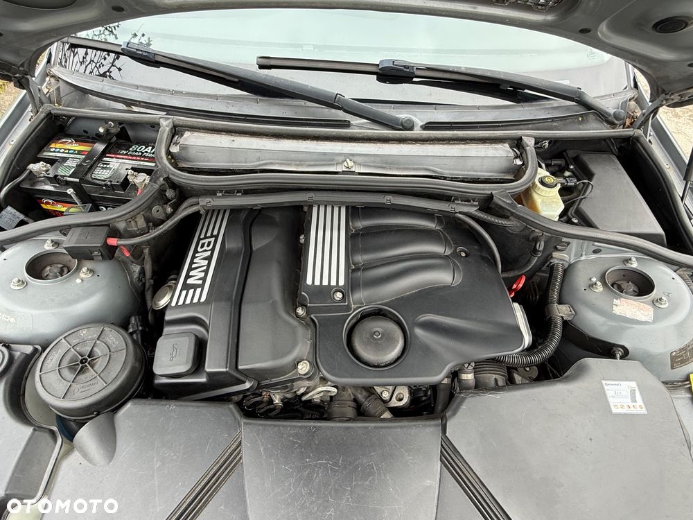 BMW Seria 3 - 35