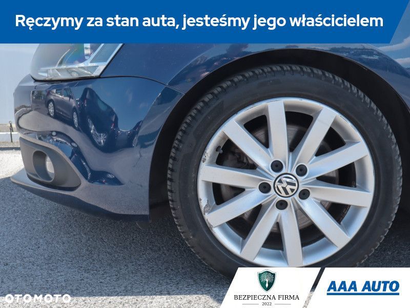 Volkswagen Jetta - 17