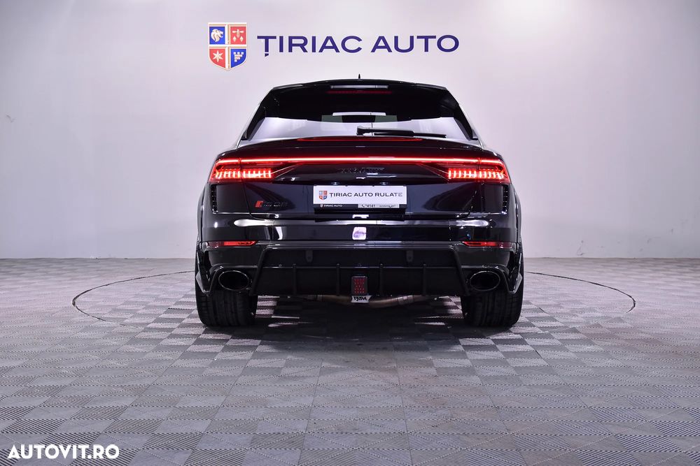 Audi RS Q8 - 5
