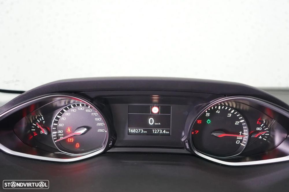 Peugeot 308 SW 1.2 PureTech Allure Pack - 25
