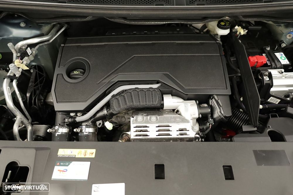 Peugeot 3008 1.2 Hybrid Allure e-DCS6 - 23