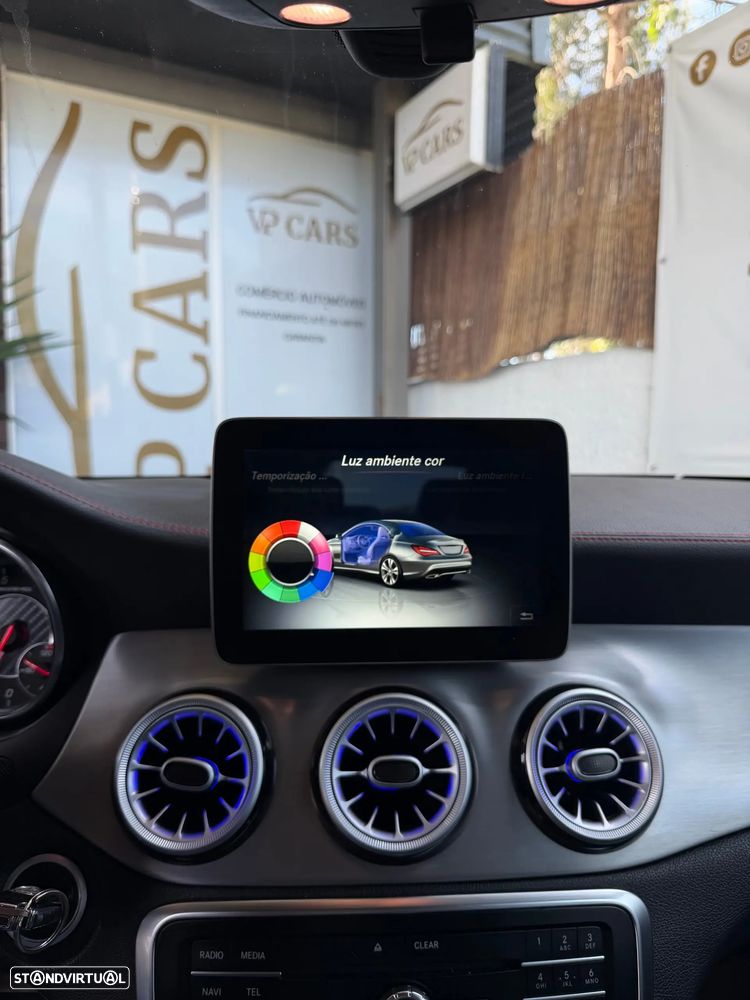 Mercedes-Benz CLA 45 AMG 4Matic Speedshift DCT 7G Night Edition - 32