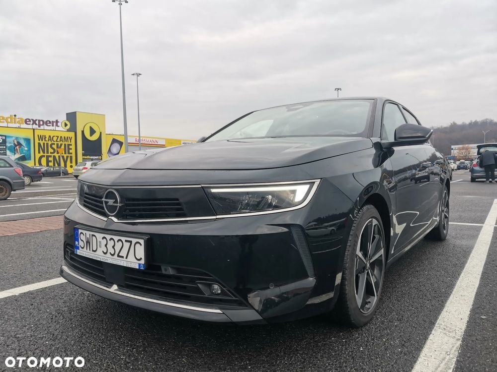 Opel Astra 1.6 T Plug-in Hybrid GS Line - 2