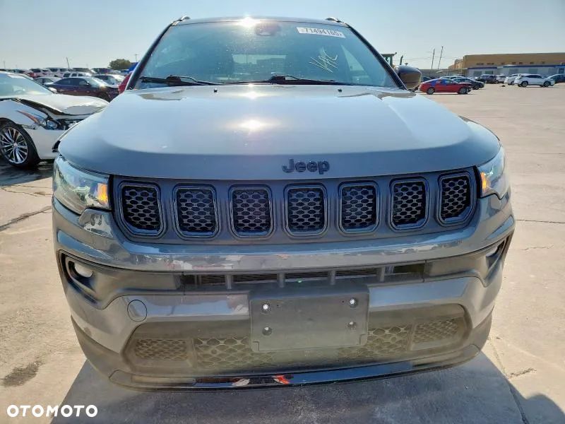 Jeep Compass - 5