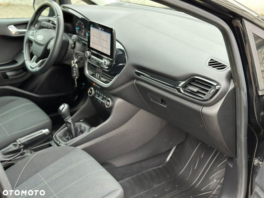 Ford Fiesta - 8