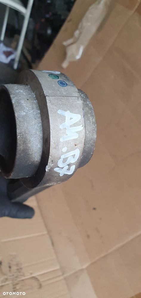 Wahacz lewy przód przedni Audi A4 B7 8E0407695E - 7