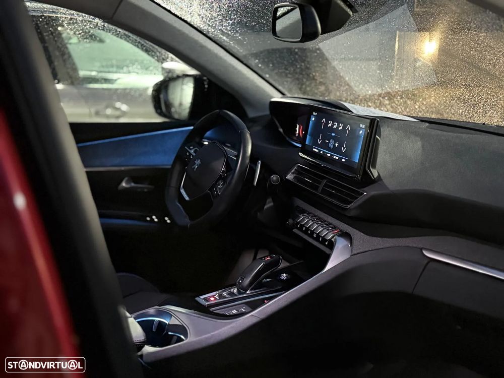 Peugeot 3008 1.2 PureTech Allure EAT6 - 10
