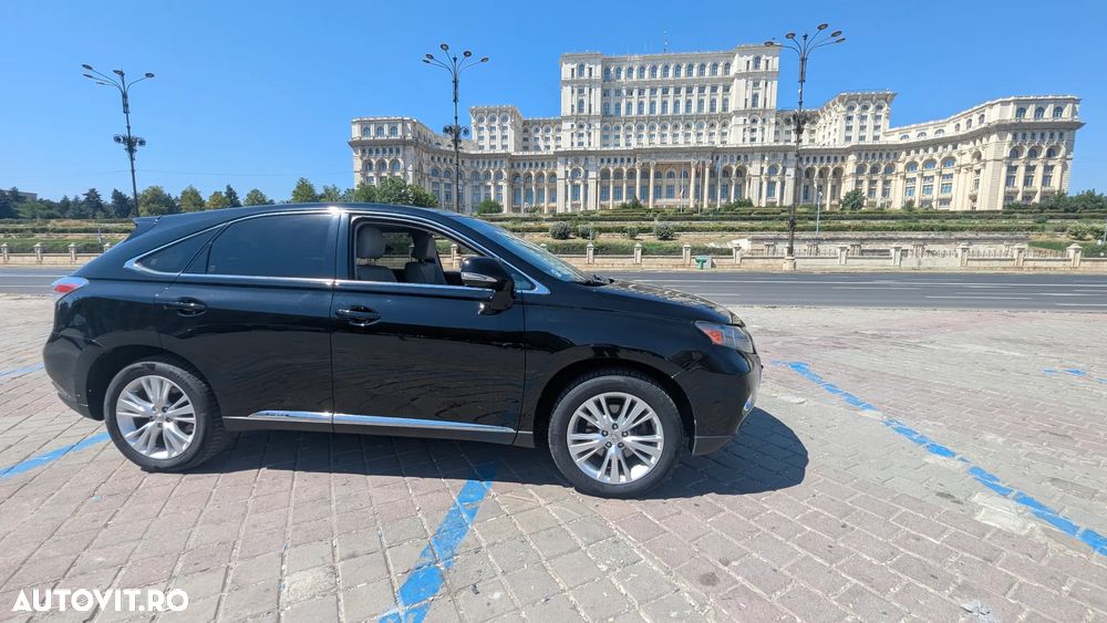 Lexus Seria RX 450h Aut. Luxury - 1