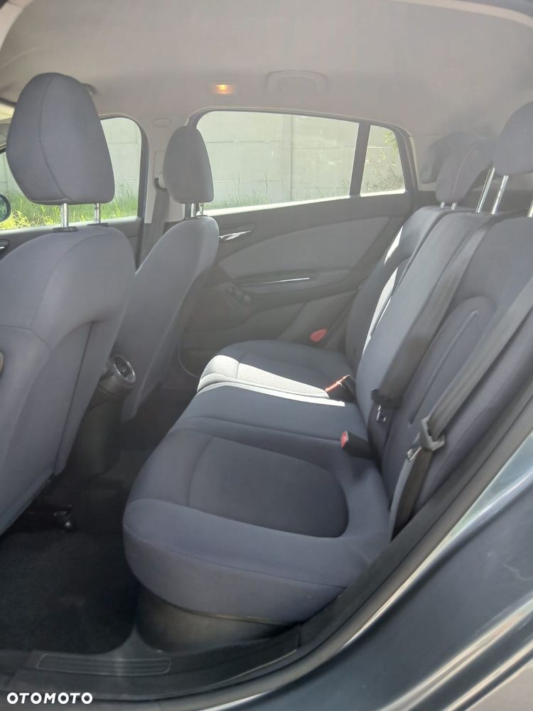 Fiat Bravo 1.4 T-JET 16V Dynamic Euro5 - 12