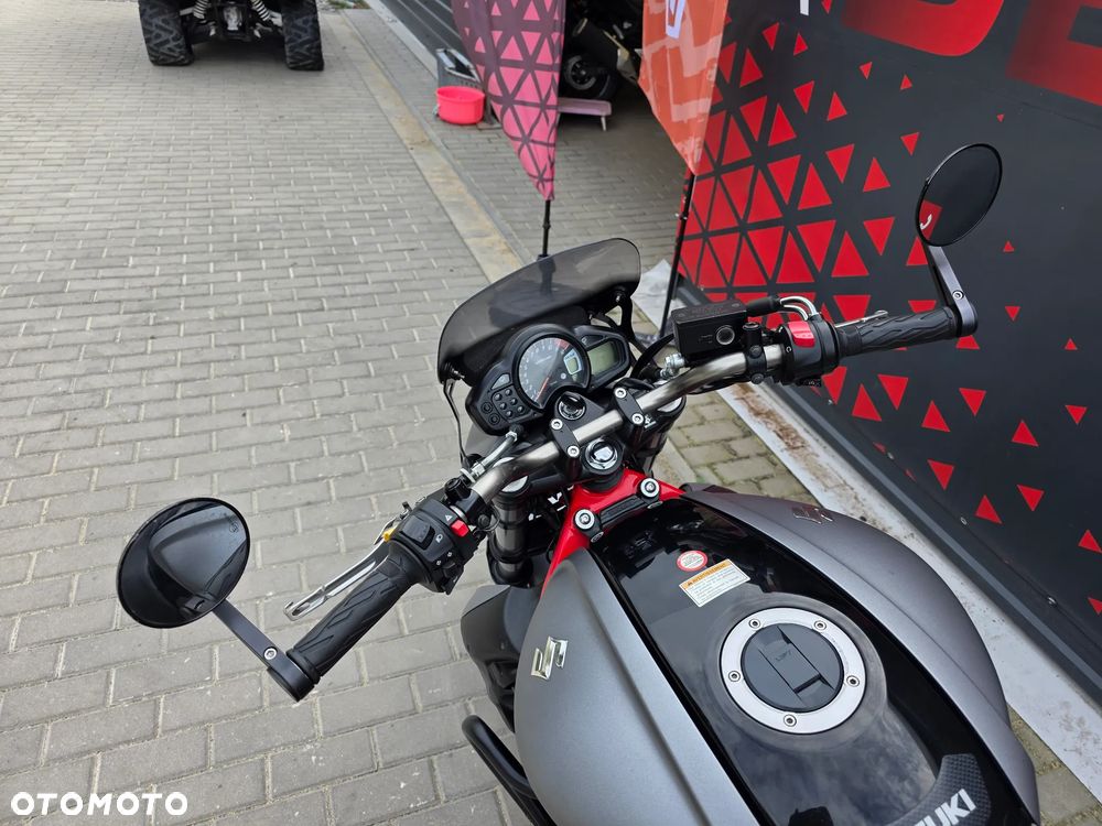 Suzuki Gladius - 18