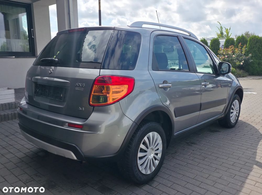 Suzuki SX4 2.0 DDiS Premium 4WD - 5