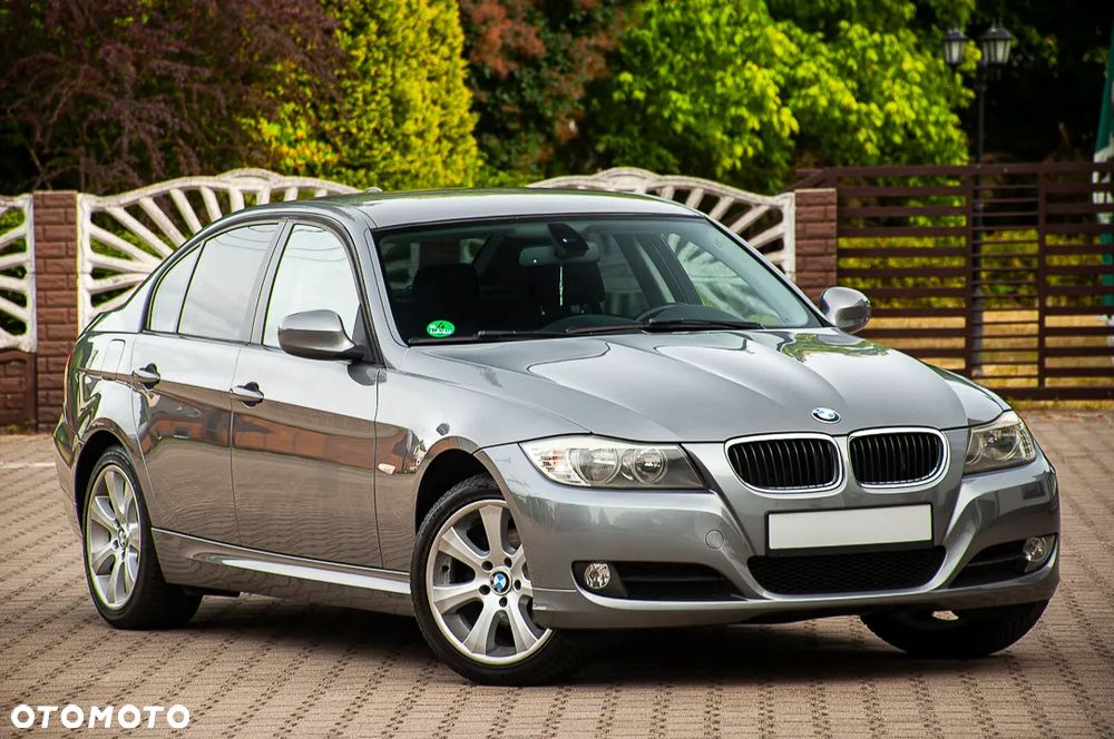 BMW Seria 3 - 32