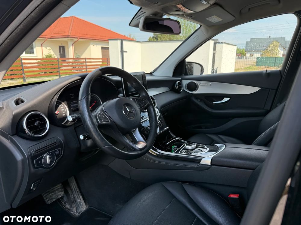 Mercedes-Benz GLC - 3