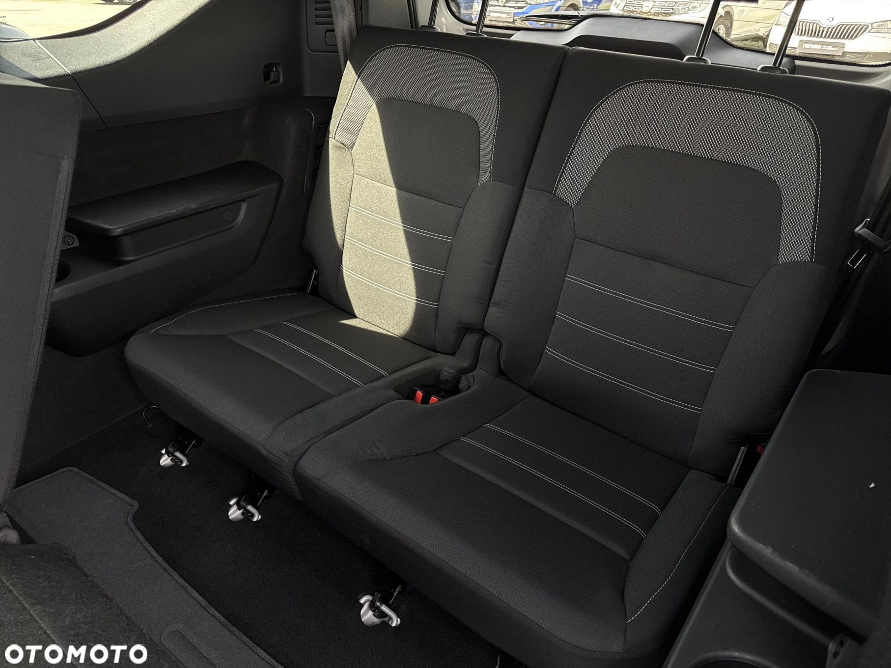 Dacia Jogger 1.0 TCe Expression 7os - 12