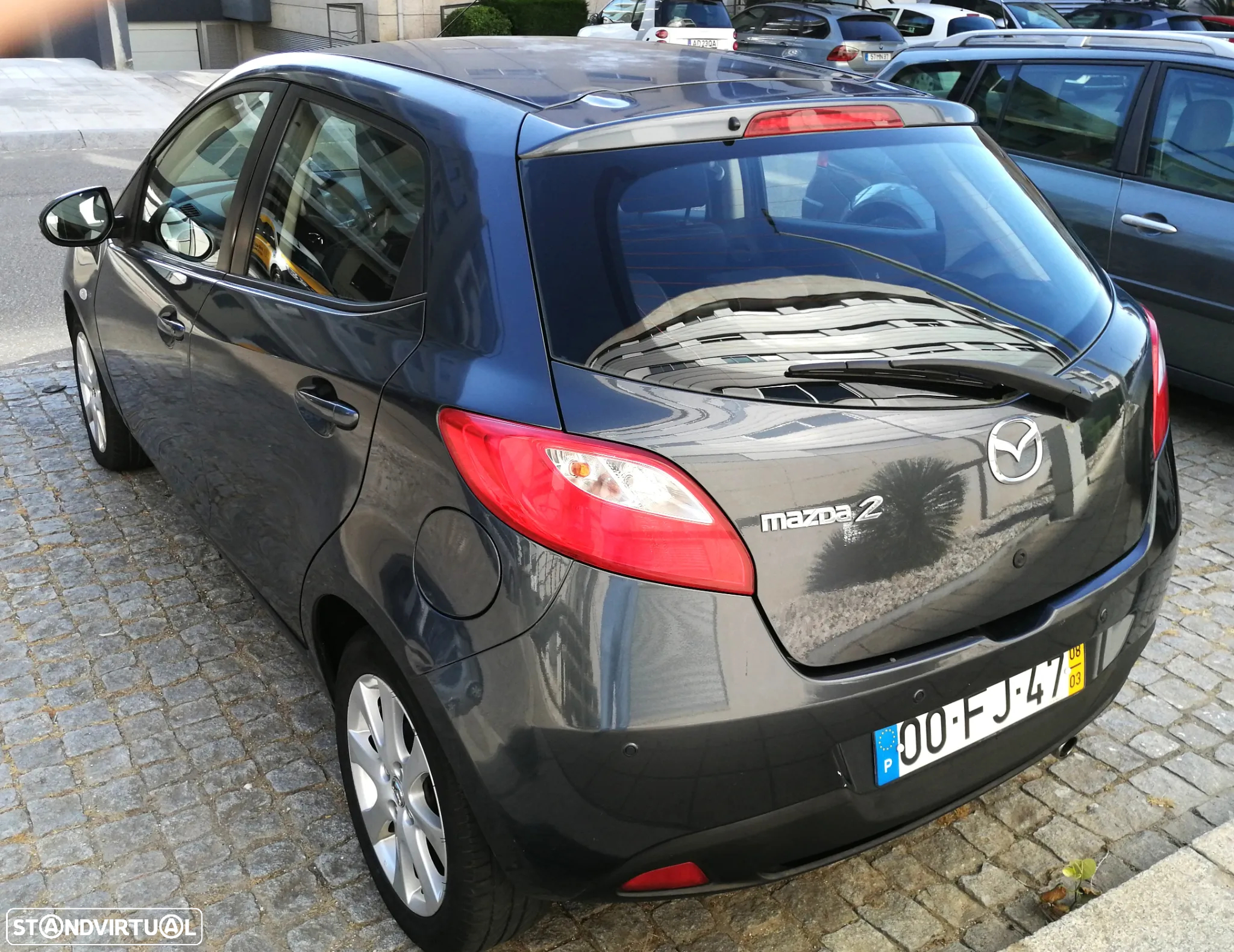 Mazda 2 1.3 MZR Exclusive - 4