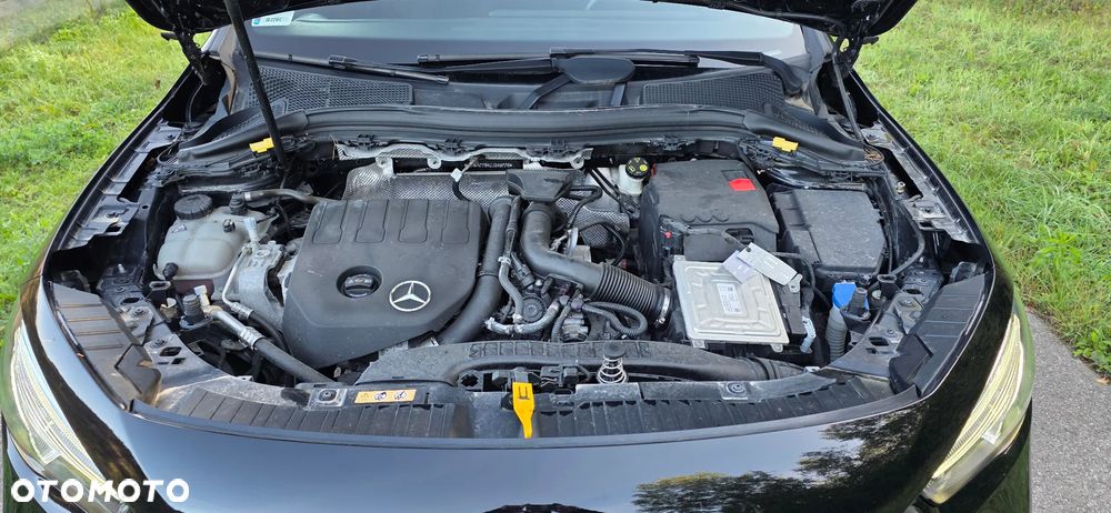 Mercedes-Benz GLA 180 AMG Line - 26