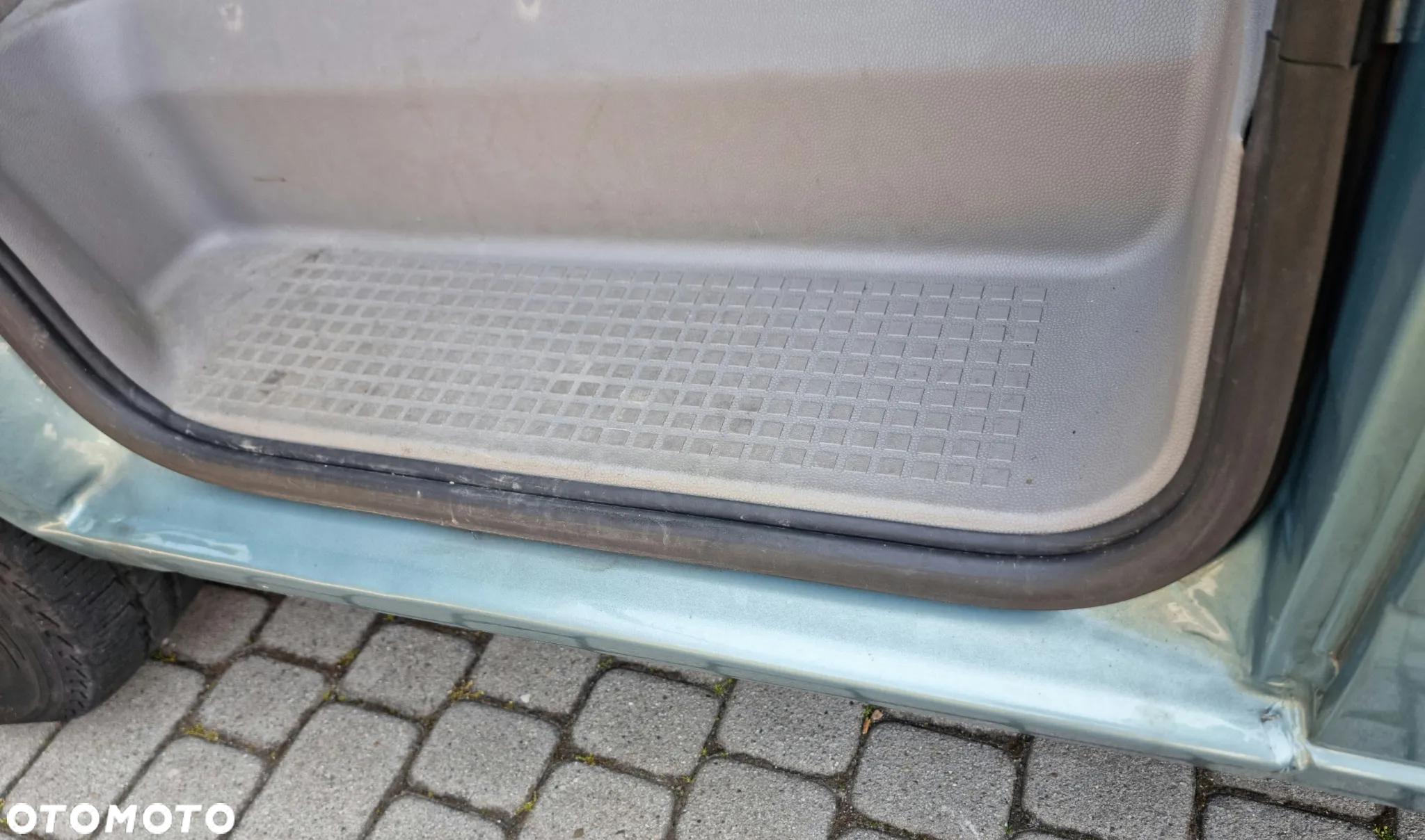 Volkswagen Multivan - 15