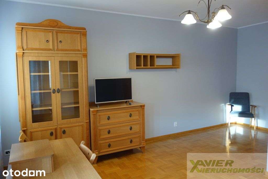 Kawalerka.Widna kuchnia. Balkon. Tarchomin Parking