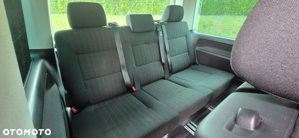 Volkswagen Multivan - 9