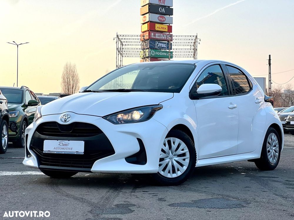Toyota Yaris 1.0 L Eco - 4