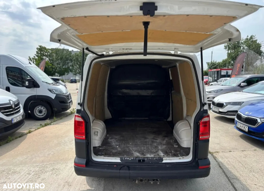 Volkswagen Transporter - 5