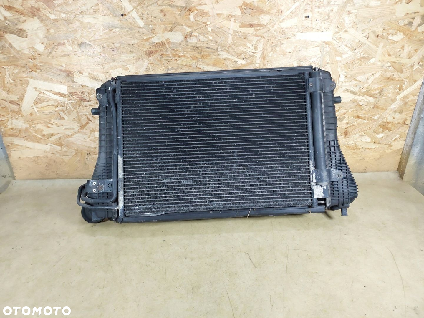 SEAT LEON II 2.0 TFSI CHŁODNICA WENTYLATOR KOMPLET - 2