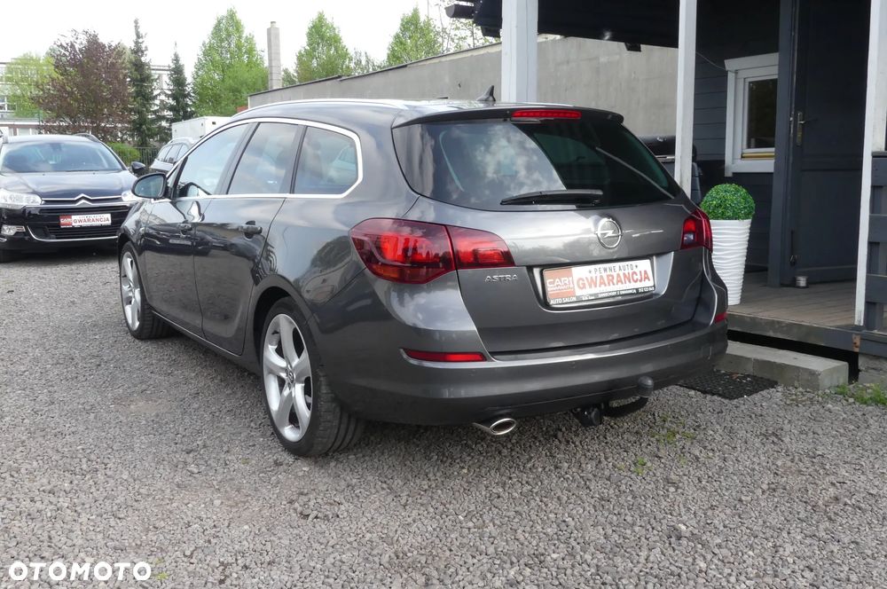 Opel Astra 1.4 T Cosmo - 3