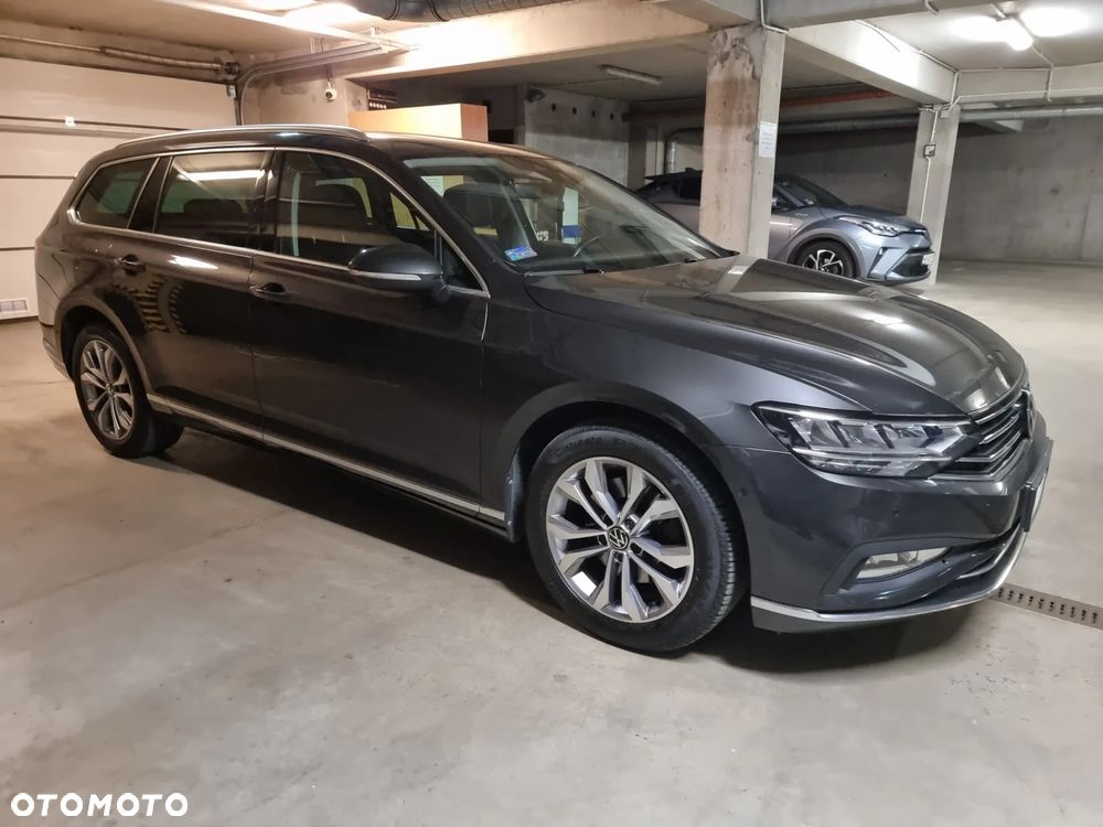 Volkswagen Passat Variant 2.0 TDI 4Mot Elegance DSG - 27