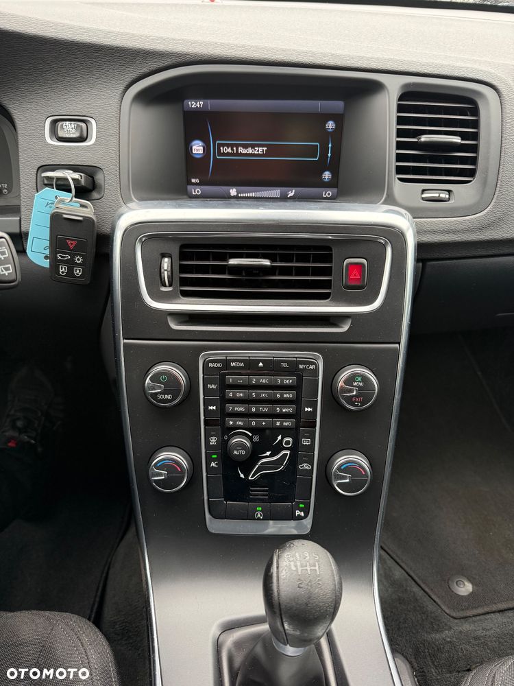 Volvo V60 T3 Edition - 23