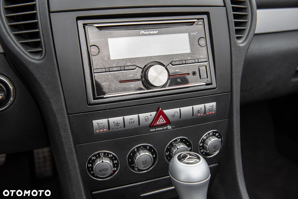 Mercedes-Benz SLK 350 7G-TRONIC - 20