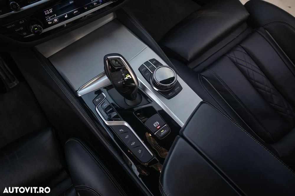 BMW Seria 6 630d - 32