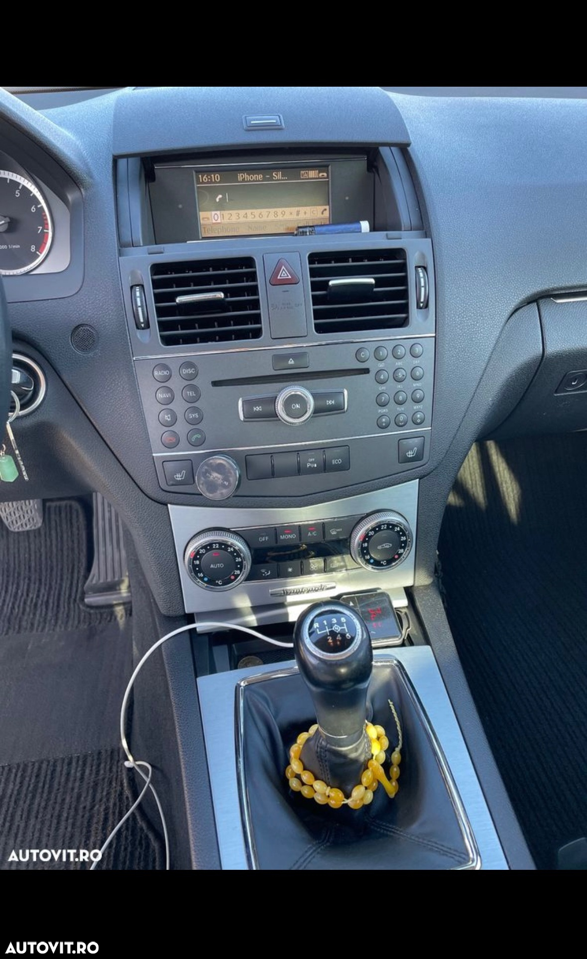 Mercedes-Benz C - 12