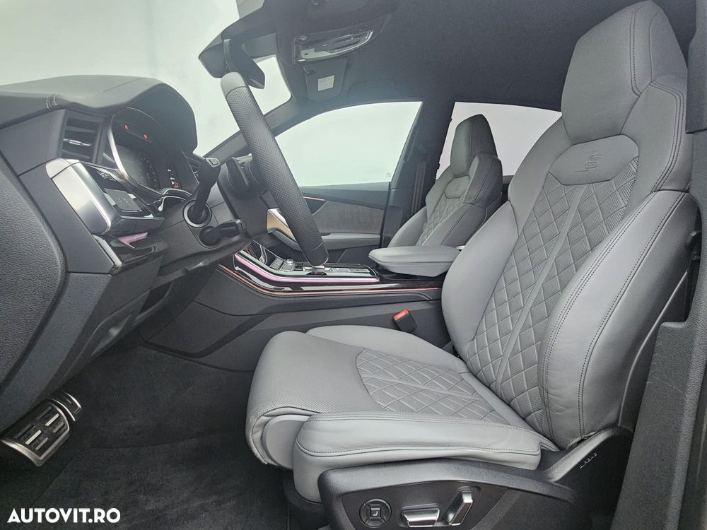 Audi Q8 55 TFSI quattro Tiptronic MHEV - 10