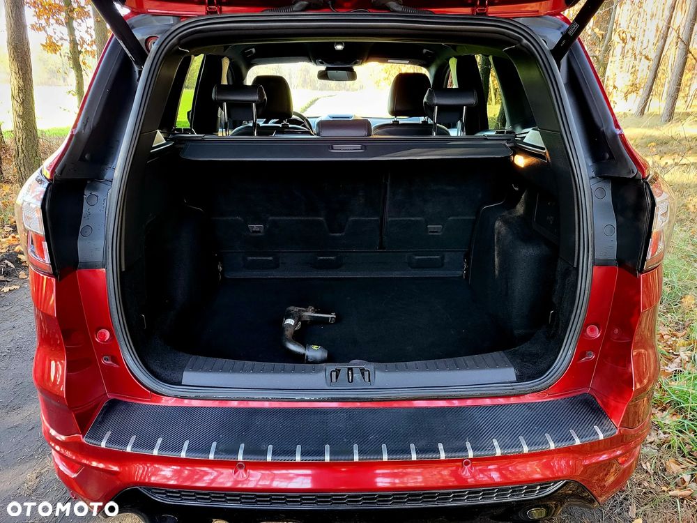 Ford Kuga 1.5 EcoBoost 2x4 ST-Line - 21