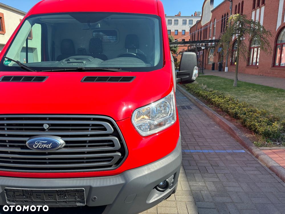Ford Transit - 12